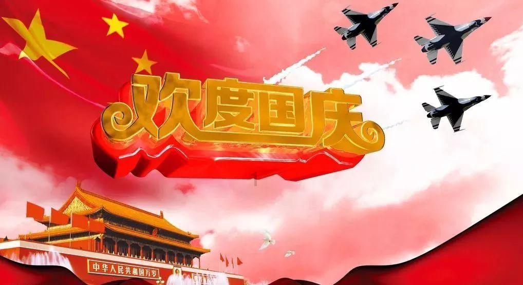 摩娜的时尚装扮