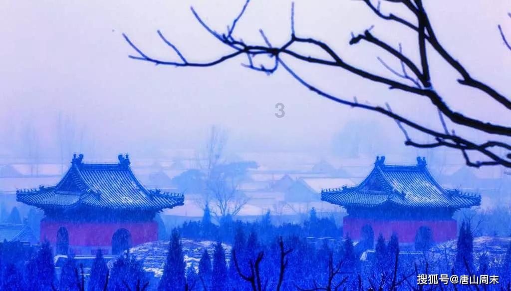 古怪巫师逃离村庄